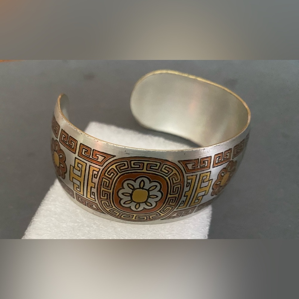 Vintage Reed & Barton Cuff Bracelet - Picture 3 of 10